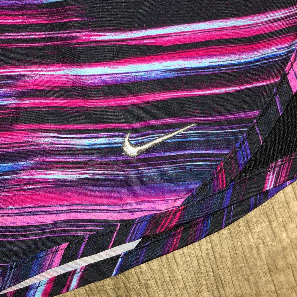 Nike athletic shorts - Picture 4 of 4
